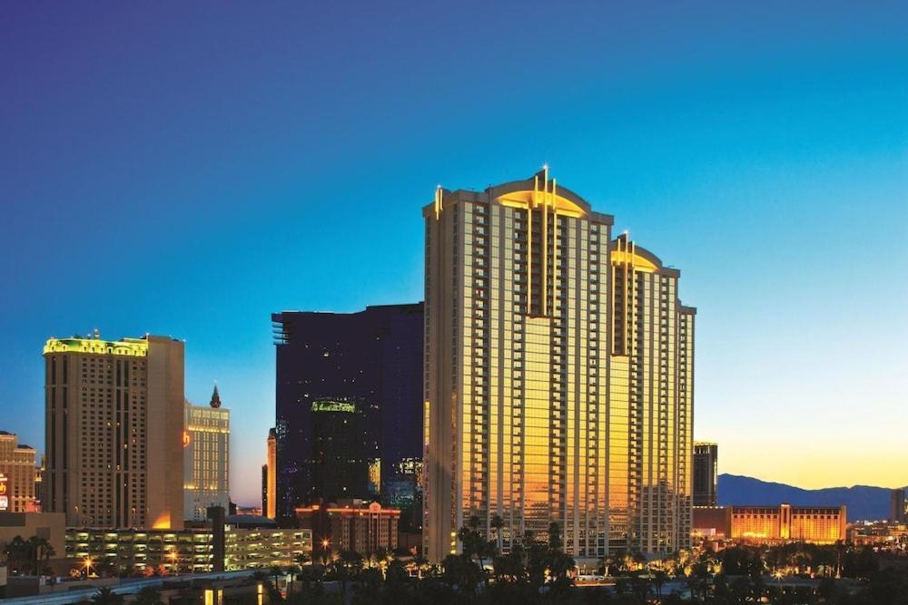 The Signature At Mgm Grand By Suiteness Лас Вегас Екстериор снимка