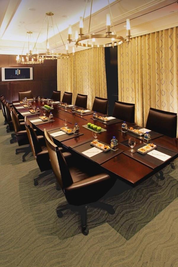 The Signature At Mgm Grand By Suiteness Лас Вегас Екстериор снимка